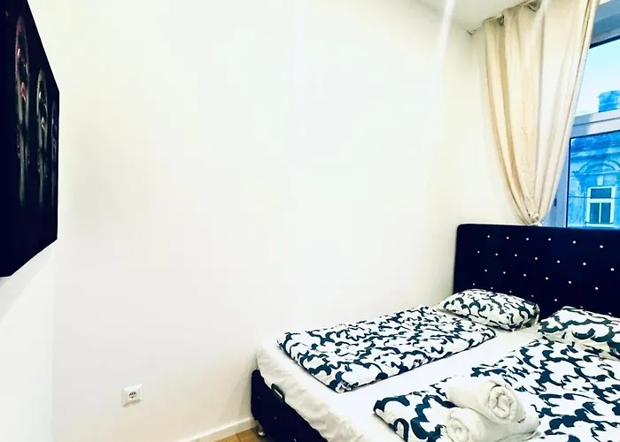 Apartment Stylish 3-bedroom Close To Kaufpark Alterlaa
