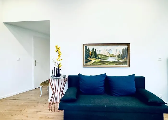 Stylish 3-bedroom Close To Kaufpark Alterlaa Apartment *