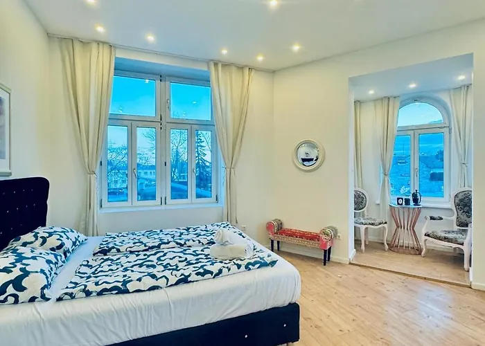 Stylish 3-bedroom Close To Kaufpark Alterlaa *