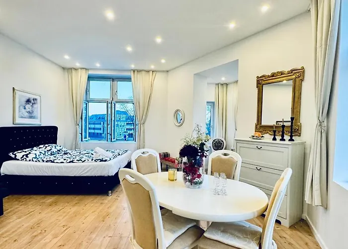 Stylish 3-bedroom Close To Kaufpark Alterlaa *