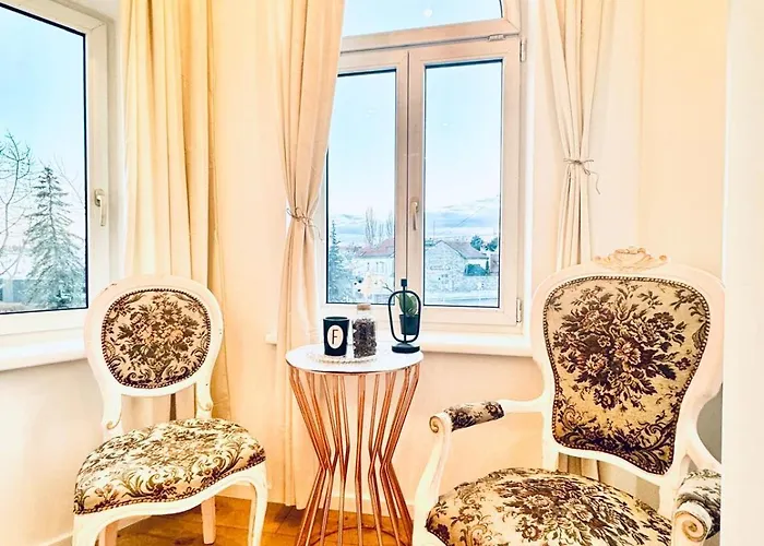 Apartment Stylish 3-bedroom Close To Kaufpark Alterlaa *